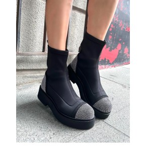 Stone Boots Black 