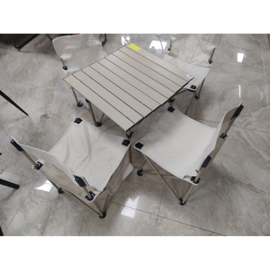 FOLDABLE CHILDREN'S CAMPING TABLE AND CHAIR GROUP FOR 4 PEOPLE