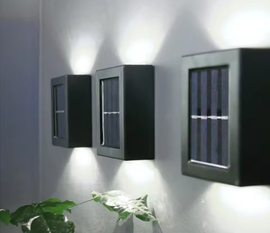 SolarGlow Smart Garden Light